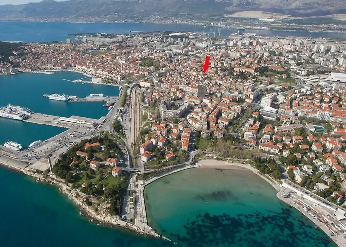 Antique Beautiful In Center With Terrace & Sea View *