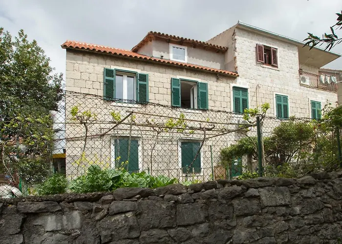 Antique Beautiful In Center With Terrace & Sea View Lejlighed *